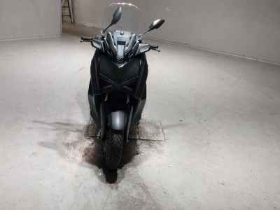 Yamaha XMAX 250