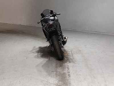 Yamaha YZF-R25