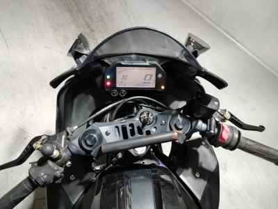 Yamaha YZF-R25