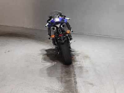 Yamaha YZF-R1 2011