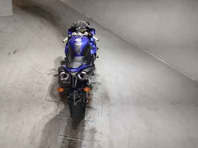 Yamaha YZF-R1 2011