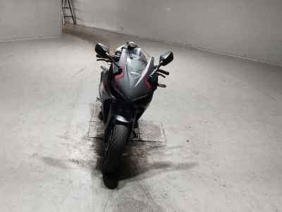 Honda CBR400R 2021