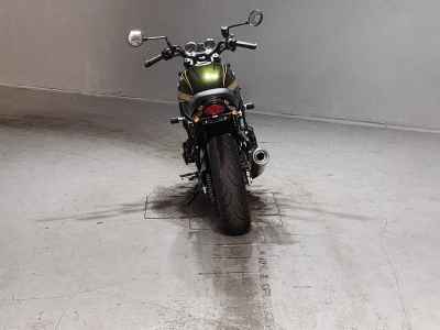Kawasaki Z900RS 2021