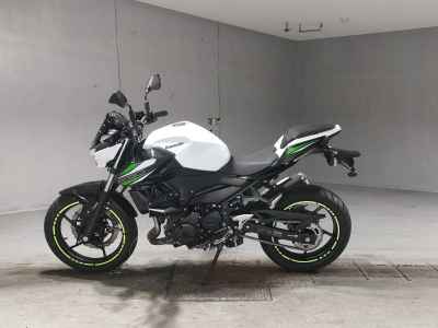 Kawasaki Z250