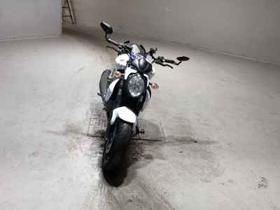 Suzuki Gladius SFV400 2019