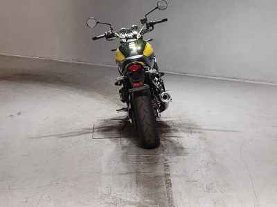Kawasaki Z900RS 2023