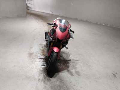 Yamaha YZF-R25