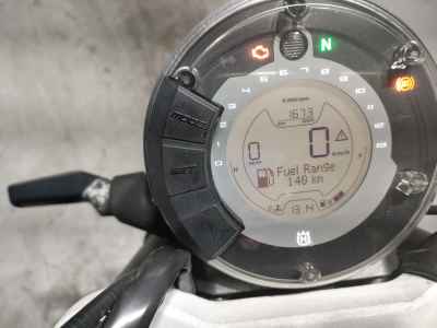 Husqvarna Svartpilen 250 2021