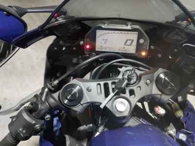 Yamaha YZF-R25