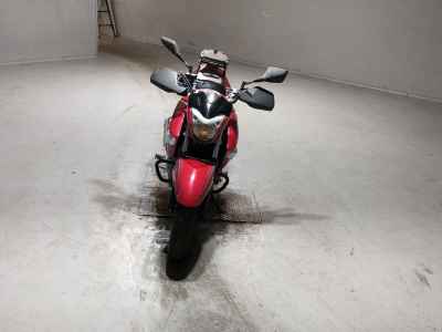 Suzuki GSR250