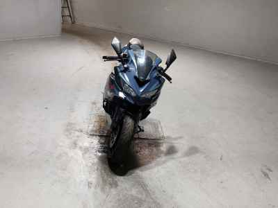 Kawasaki Ninja ZX-25R KRT Edition