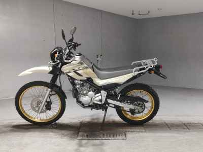 Yamaha XT250 Serow