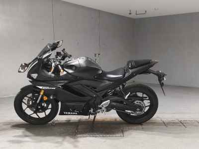 Yamaha YZF-R25 2019