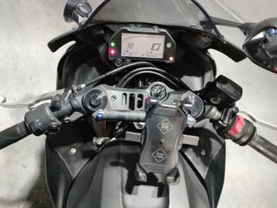 Yamaha YZF-R25 2019