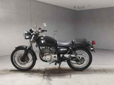 Suzuki ST250E