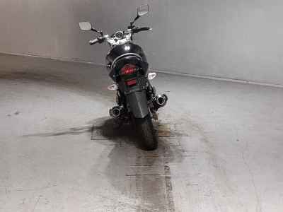 Suzuki GSR250