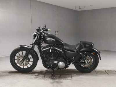 Harley-Davidson Sportster Iron XL883N 2012