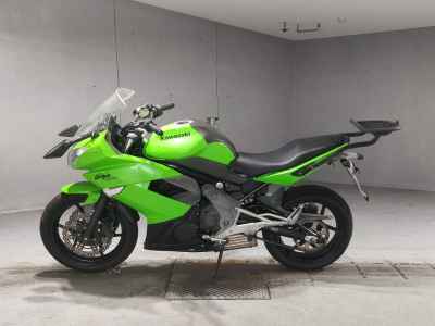 Kawasaki Ninja 400R 2010
