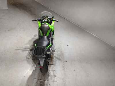 Kawasaki Ninja 400R 2010