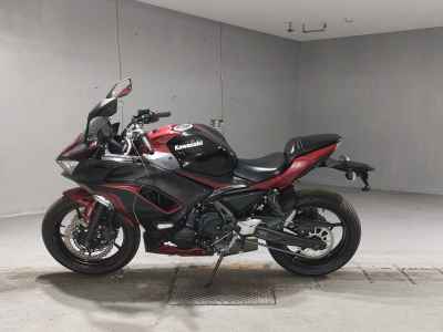 Kawasaki Ninja 650 2021
