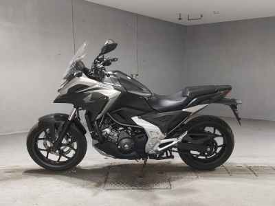 Honda NC750X DCT 2021
