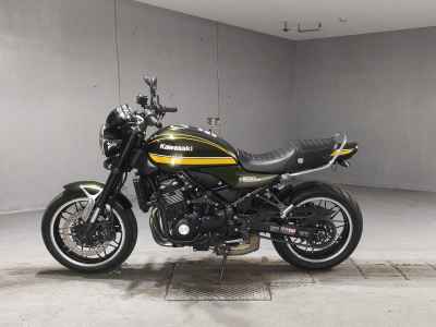 Kawasaki Z900RS 2021