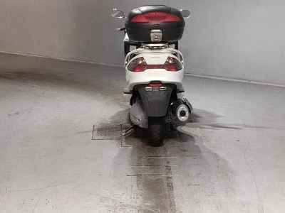 Suzuki Skywave 250S