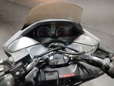 Suzuki Skywave 250S