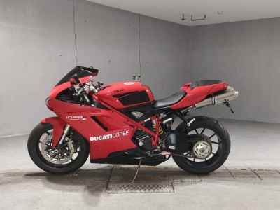 Ducati 848 Evo 2015