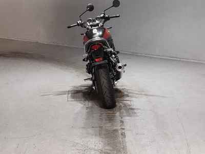 Kawasaki Z900RS SE 2026