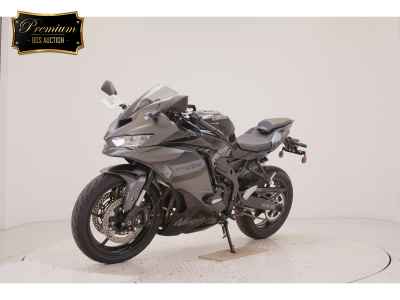 Kawasaki Ninja ZX-4R SE 2025