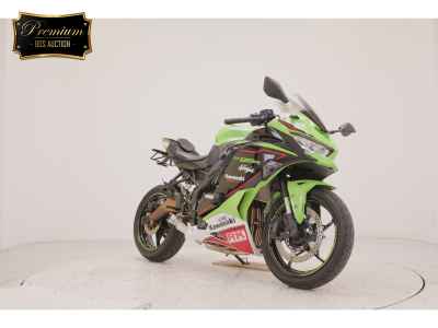 Kawasaki Ninja ZX-25R 2022