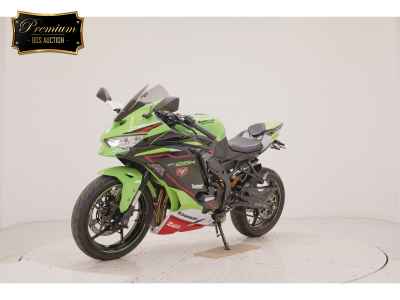 Kawasaki Ninja ZX-25R 2022