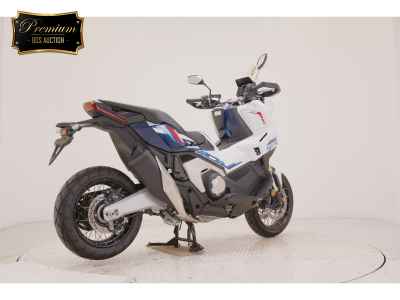 Honda X-Adv 750 2026