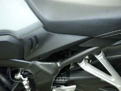 Honda CB650R E-Clutch 2026