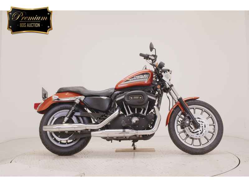 Harley-Davidson Sportster XL883R 2011