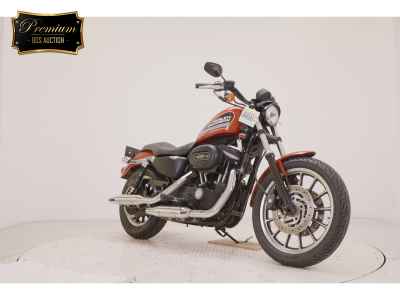 Harley-Davidson Sportster XL883R 2011