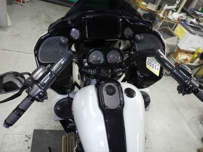 Harley-Davidson Road Glide FLTRXSE1923 CVO 2020