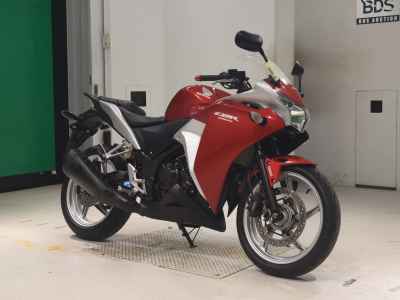Honda CBR250R 2011