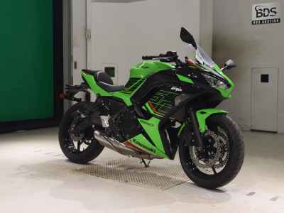 Kawasaki Ninja 650 2025