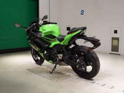 Kawasaki Ninja 650 2025