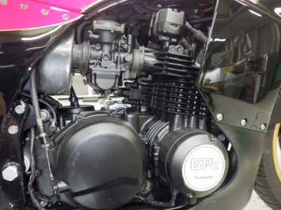 Kawasaki GPZ750 2026