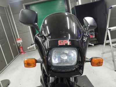 Kawasaki GPZ750 2026