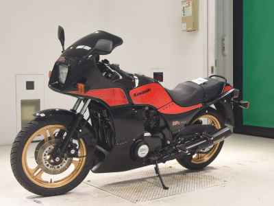 Kawasaki GPZ750 2026