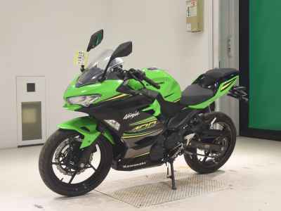 Kawasaki Ninja 400 2021