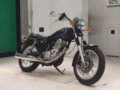 Yamaha SR400 2012