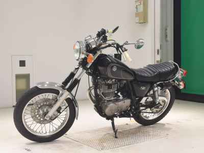 Yamaha SR400 2012