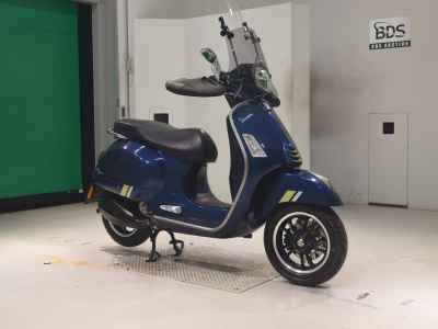 Vespa GTS 300 Super 2023
