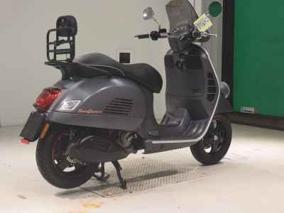 Vespa 300 2022