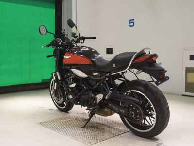 Kawasaki Z900RS 2017